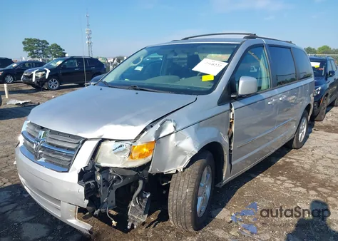 2010 Dodge Grand Caravan Sxt z USA, uszkodzony, nr VIN 2D4RN5D11AR416481